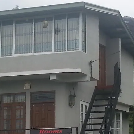 Wimal Guest Inn *