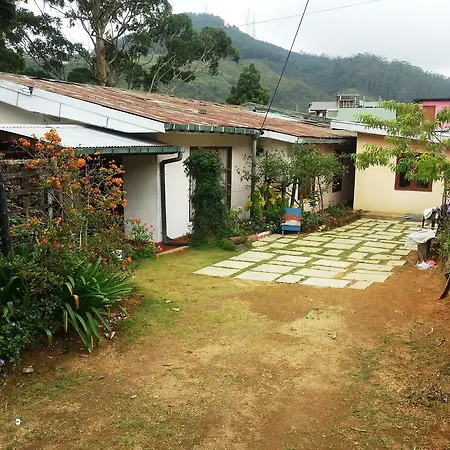 Inn Sakura Holiday *