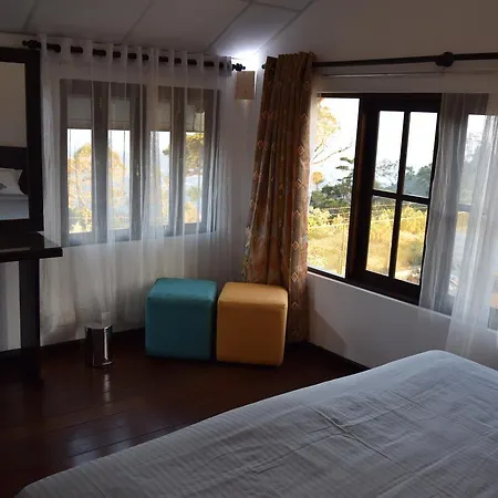 Beraliya * Nuwara Eliya