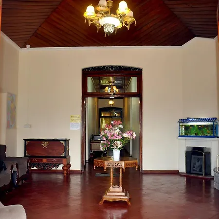 Hotel Chelthnam 2*