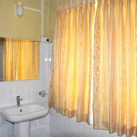 Chelthnam 2* Nuwara Eliya