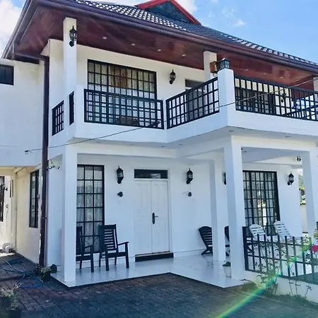 Treatooo White Palace 3* Nuwara Eliya