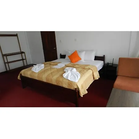Hotel Eeescart Nuwaraeliya 3*