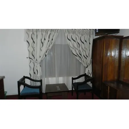 Hotel Eeescart Nuwaraeliya 3*