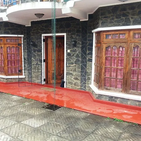 Bambarakale Holiday * Nuwara Eliya