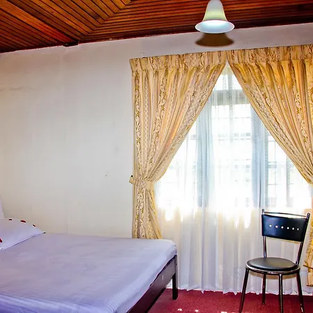Chelthnam 2* Nuwara Eliya