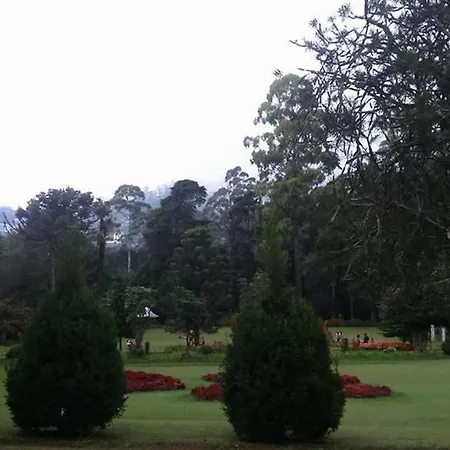 Hi Lanka * Nuwara Eliya