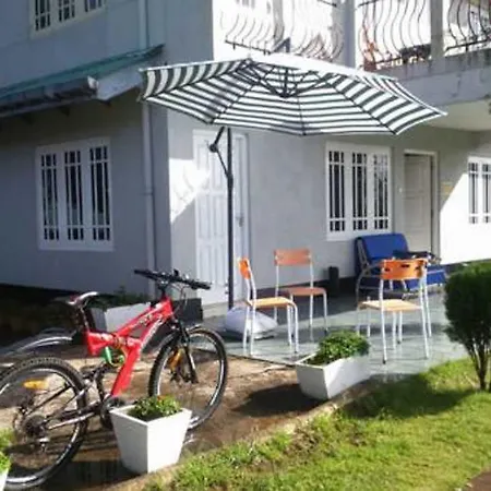 Hostel Hi Lanka *