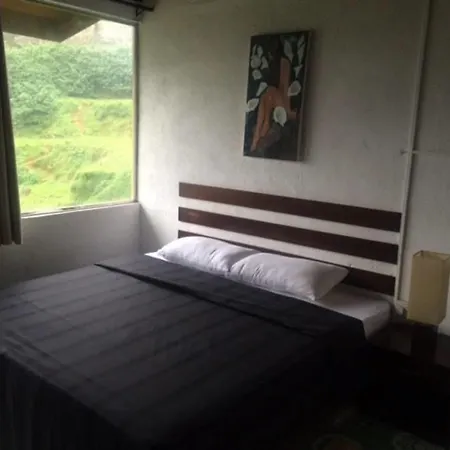 Mountain Hilltop Guest house *