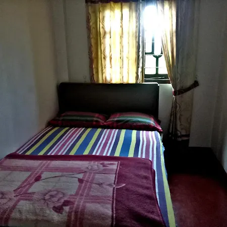 Guest house Dayananthan Rest