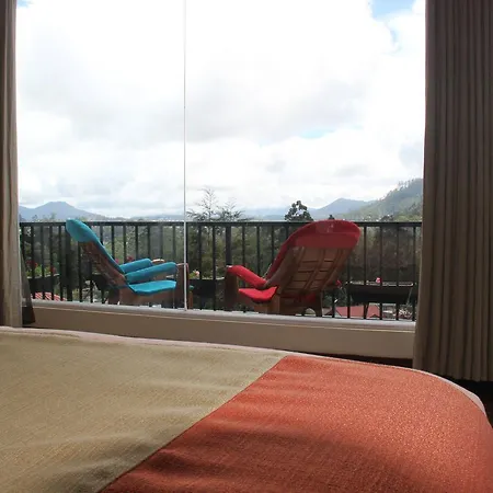 Bed & Breakfast Pigeons Nest 3*