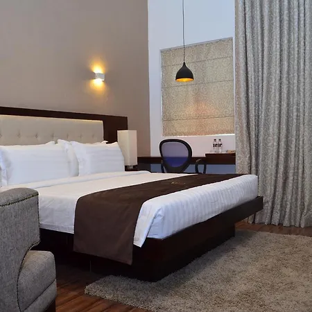 Hotel Ripon Grand Hill By Ehi Nuwara Eliya