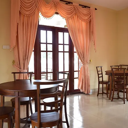 Rawana Hill Top Hotel