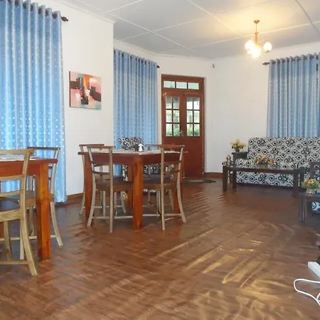 Baroness Holiday Bungalow * Nuwara Eliya
