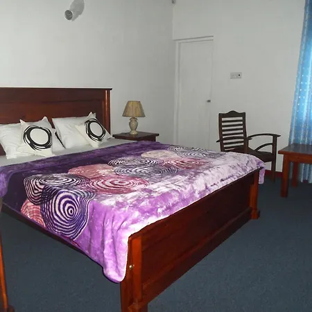 Baroness Holiday Bungalow * Nuwara Eliya