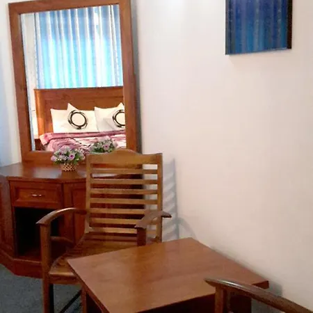 Baroness Holiday Bungalow