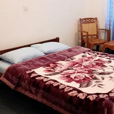 Bed & Breakfast Baroness Holiday Bungalow Nuwara Eliya