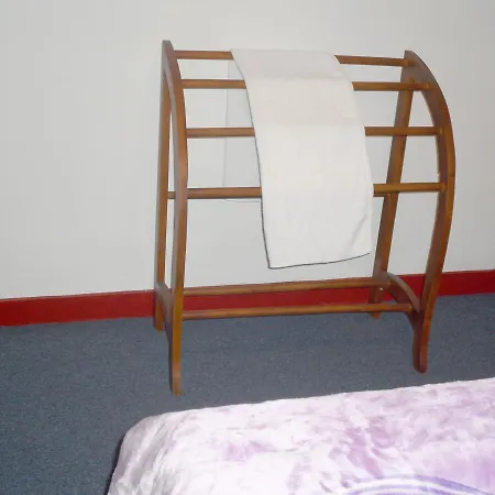 Baroness Holiday Bungalow Bed & Breakfast Nuwara Eliya