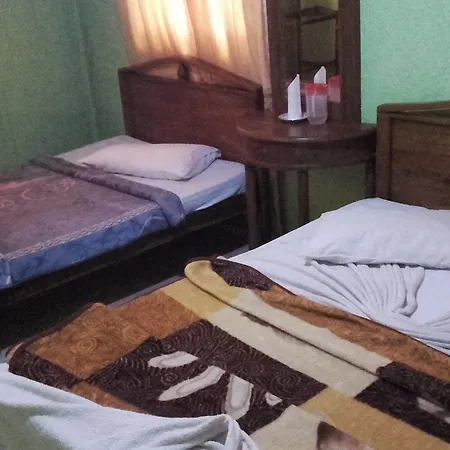 Holiday Bungalow Inn
