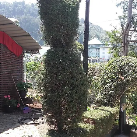 Holiday Bungalow * Nuwara Eliya
