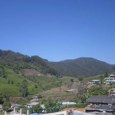 The Train View 3* Nuwara Eliya
