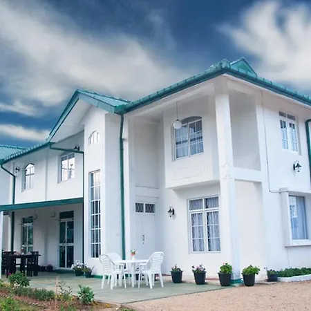 White House Bed & Breakfast *