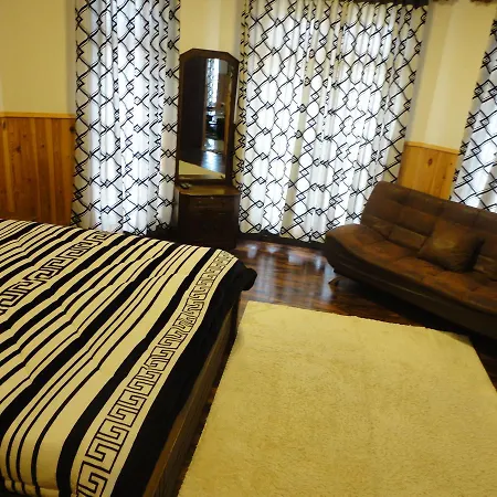 The Hill Town Bed & Breakfast Nuwara Eliya