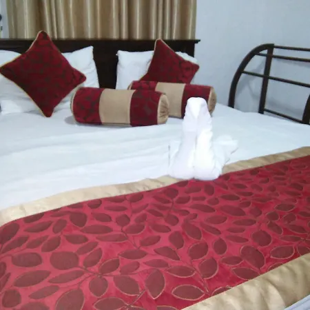 Ellitte Garden Hotel *