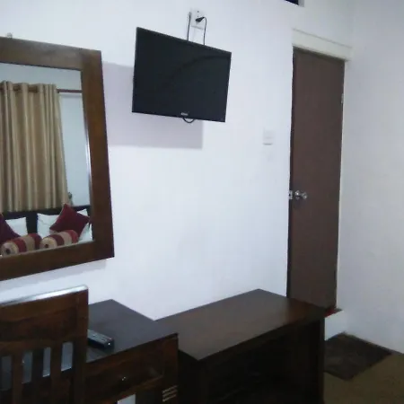 Hotel Ellitte Garden *
