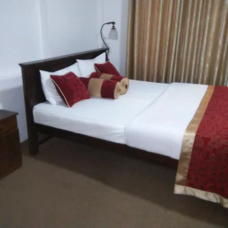 Ellitte Garden Hotel Nuwara Eliya