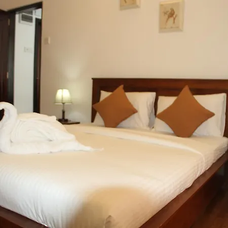 Homewood Luxury Nuwara Eliya