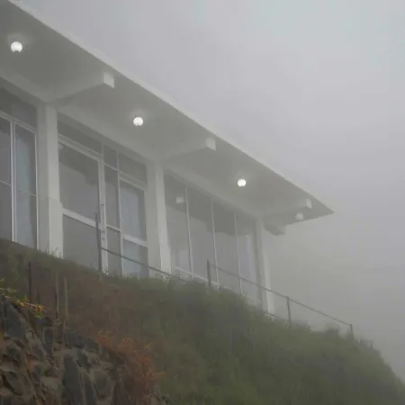 Rainfrorest Edge Guest house