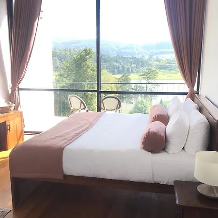The Nuwara Eliya