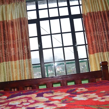 Sandella Guest house *