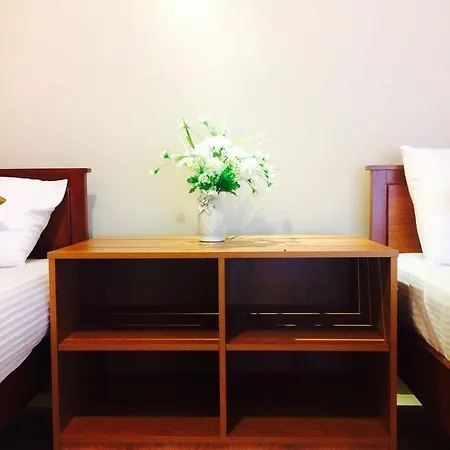 Gregory Lake Inn 3*