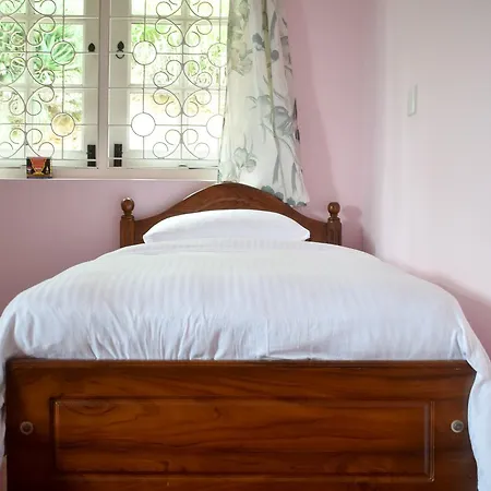 Inn Mount Mary 3*