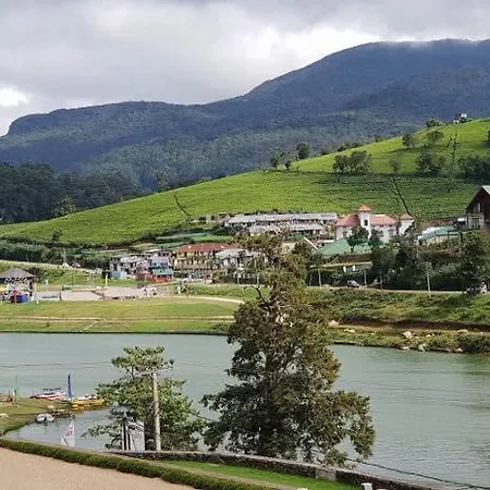Hotel View & 3*