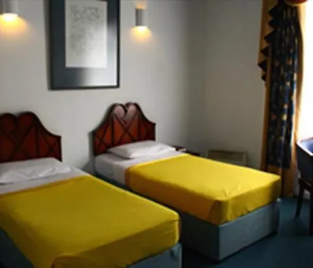 Hotel Galway Forest 2*
