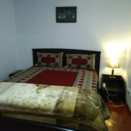 Avon Field Homestay *