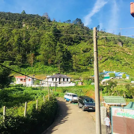 Holiday home Cool Breeze Nuwara Eliya
