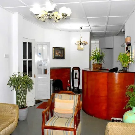 Guest house Kings Court *