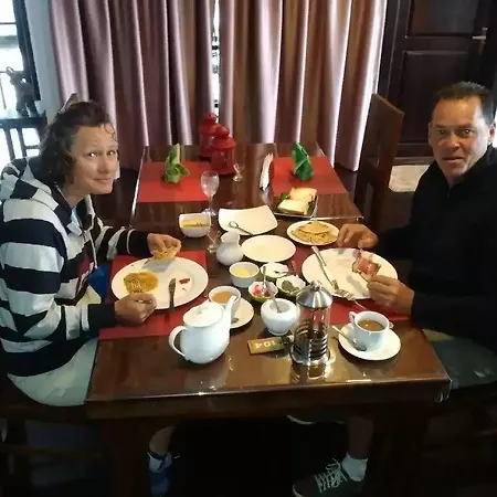 Lu Chalet Holiday Cum Bungalow Guest house Nuwara Eliya