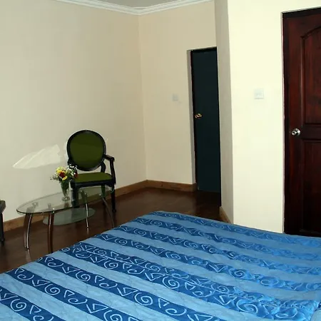 Colling Wood Hotel 2*