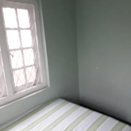 Rainyfreindz Guest house 3*