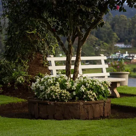 Hill Rise Luxury & Stables By Edwards Collection - *