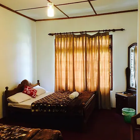 Royal Mount Hotel & Restaurant Nuwara Eliya