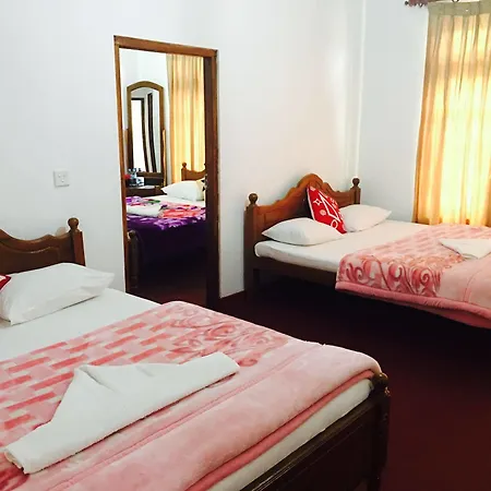 Apartment Royal Mount Hotel & Restaurant
