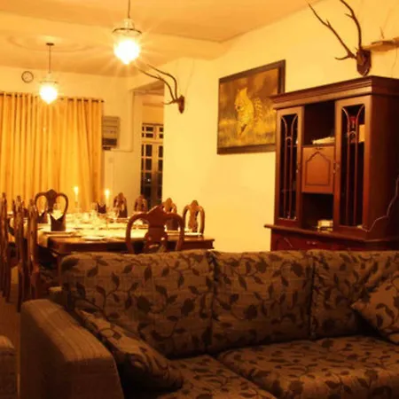 Gregory's Bed & Breakfast 3*