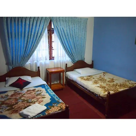 Vista Royal Guest