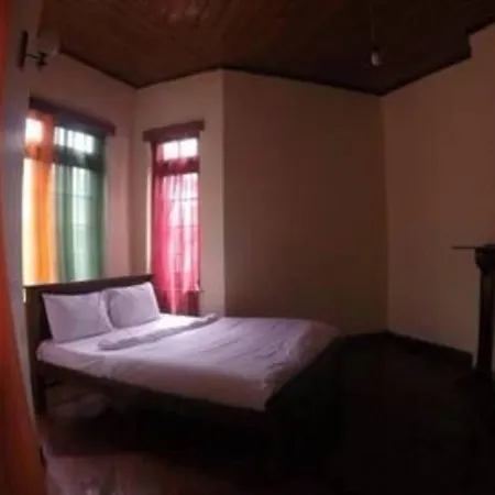 By Backpack Lanka Hostel Nuwara Eliya